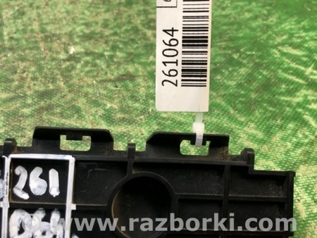 ФОТО Кронштейн бампера для Toyota Sienna (11-16) Киев