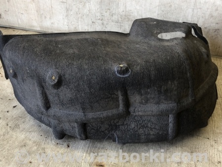 ФОТО Подкрылок для Toyota Sienna (11-16) Киев