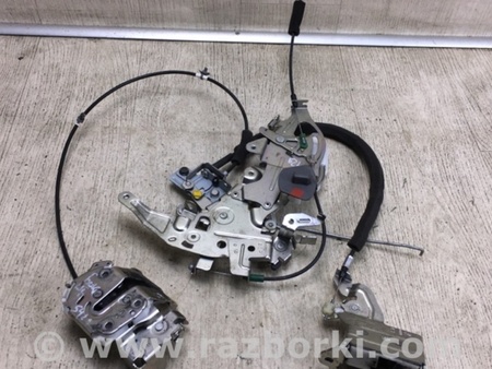 ФОТО Замок двери боковой для Nissan NV200 USA (2013-) Киев