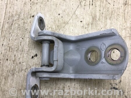 ФОТО Петля двери верхняя для Nissan NV200 USA (2013-) Киев