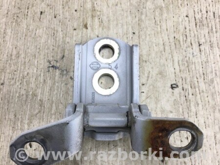 ФОТО Петля двери верхняя для Nissan NV200 USA (2013-) Киев