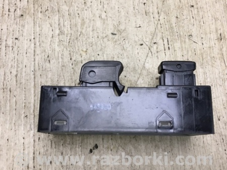 ФОТО Кнопка стеклоподьемника для Nissan NV200 USA (2013-) Киев