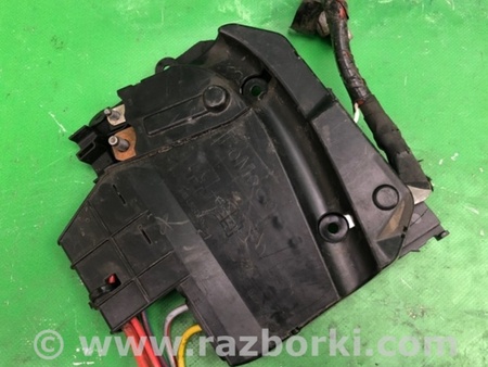ФОТО Блок предохранителей для Ford Focus 3 (01.2010 - 03.2018) Киев