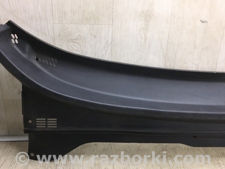 ФОТО Пластик под лобовое стекло (Жабо) для Jeep Renegade (BU) (2014-) Киев
