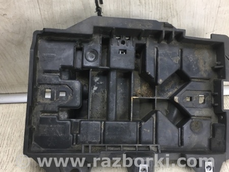 ФОТО Полка аккумулятора для Dodge Dart (12-16) Киев