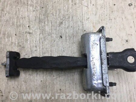 ФОТО Ограничитель двери для Dodge Dart (12-16) Киев