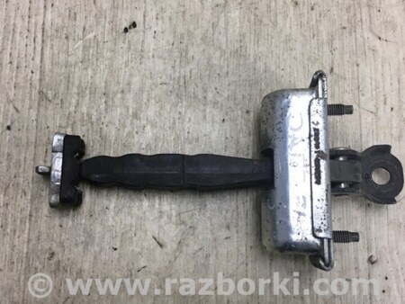 ФОТО Ограничитель двери для Dodge Dart (12-16) Киев