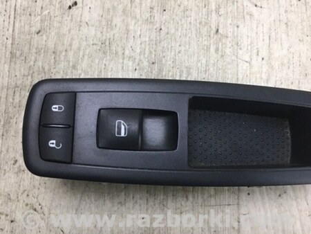 ФОТО Кнопка стеклоподьемника для Dodge Dart (12-16) Киев