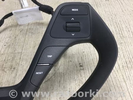 ФОТО Кнопки руля для KIA Forte YD (2012-) Киев