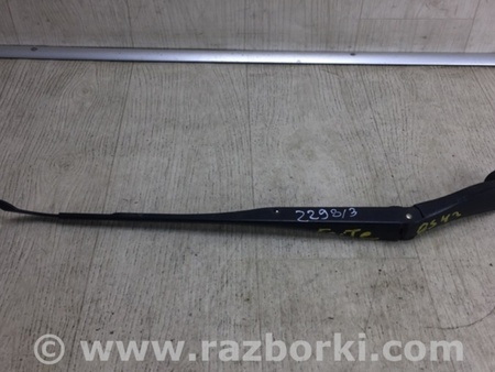 ФОТО Поводок дворника для KIA Forte YD (2012-) Киев