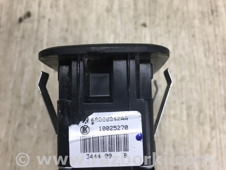 ФОТО Кнопка стеклоподьемника для Dodge Journey (2011-2020) Киев