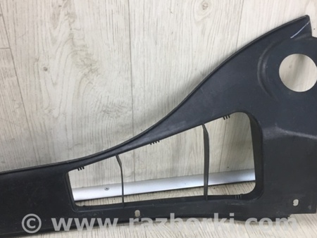 ФОТО Пластик под лобовое стекло (Жабо) для Ford Focus 3 (01.2010 - 03.2018) Киев