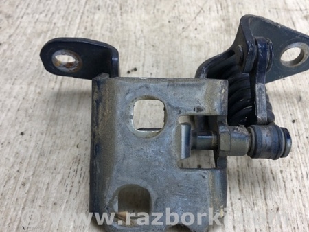 ФОТО Петля двери нижняя для Jeep Patriot (10-17) Киев