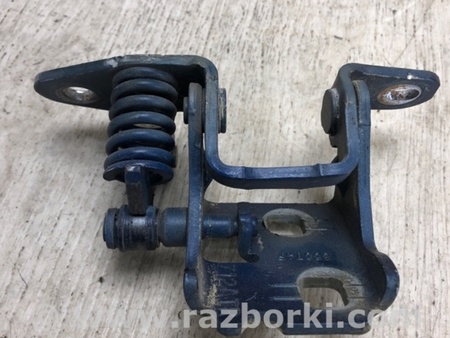 ФОТО Петля двери нижняя для Jeep Patriot (10-17) Киев