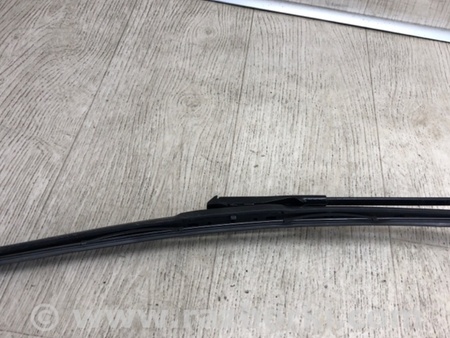 ФОТО Поводок дворника для Volkswagen Passat B8 (07.2014-...) Киев