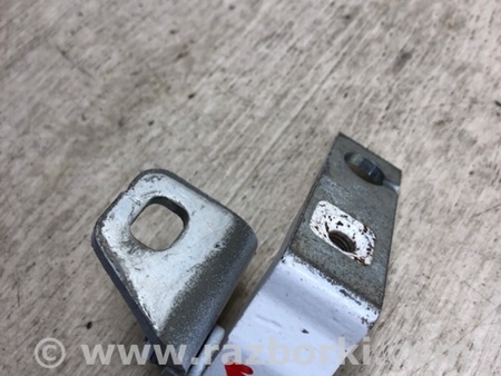 ФОТО Петля двери верхняя для Ford Focus 3 (01.2010 - 03.2018) Киев
