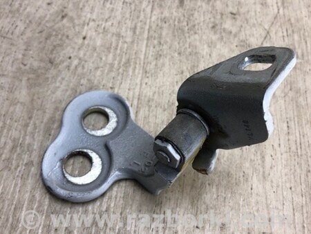 ФОТО Петля двери нижняя для Ford Focus 3 (01.2010 - 03.2018) Киев
