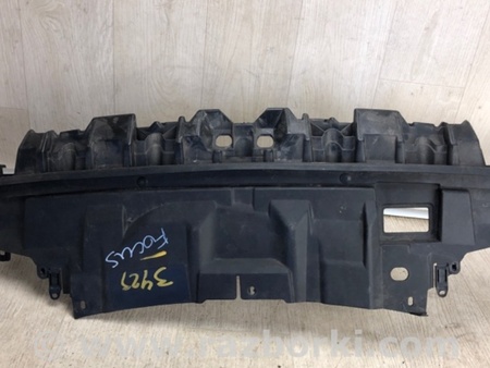 ФОТО Накладка замка капота для Ford Focus 3 (01.2010 - 03.2018) Киев
