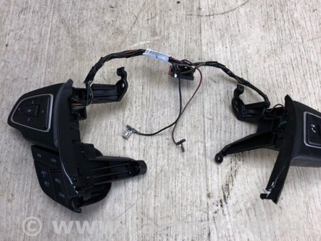 ФОТО Кнопки руля для Ford Focus 3 (01.2010 - 03.2018) Киев