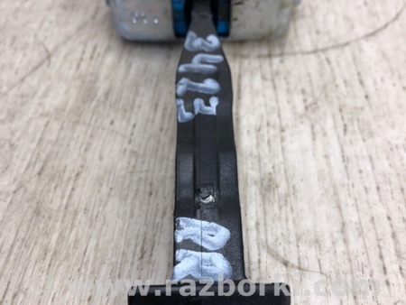 ФОТО Ограничитель двери для Ford Focus 3 (01.2010 - 03.2018) Киев