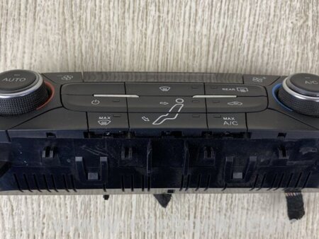 ФОТО Блок управления печкой для Ford Focus 3 (01.2010 - 03.2018) Киев