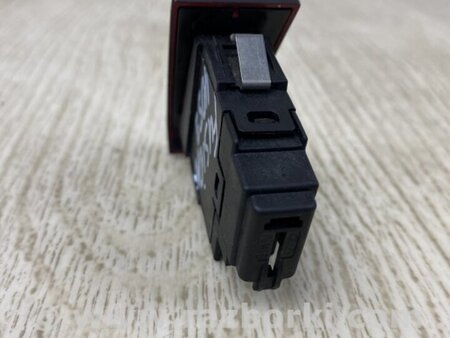 ФОТО Кнопка аварийки для Ford Fusion USA 2 поколение (12-15) Киев