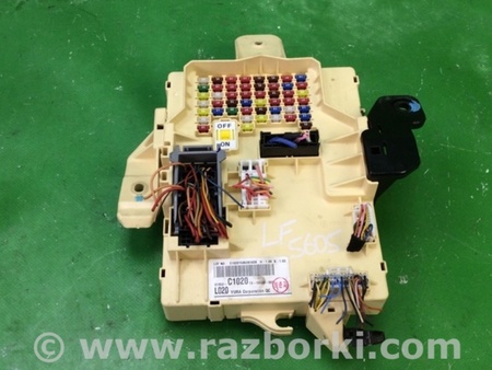 ФОТО Блок предохранителей салон для Hyundai Sonata LF (04.2014-...) Киев