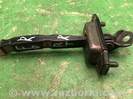 ФОТО Ограничитель двери для KIA Forte YD (2012-) Киев