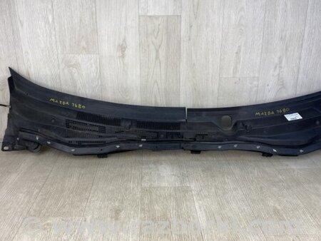 ФОТО Пластик под лобовое стекло (Жабо) для Mazda 6 GJ (2012-...) Киев