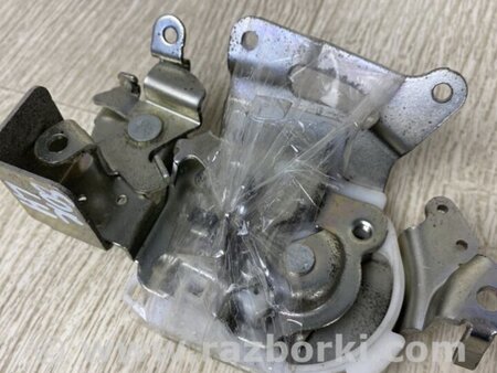 ФОТО Замок двери боковой для Nissan NV200 USA (2013-) Киев