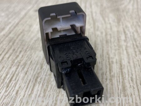 ФОТО Кнопка аварийки для Nissan NV200 USA (2013-) Киев
