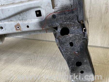ФОТО Лонжерон для Nissan NV200 USA (2013-) Киев