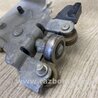 ФОТО Ролик нижний боковой сдвижной двери для Nissan NV200 USA (2013-) Киев
