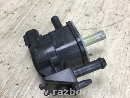 ФОТО Клапан электромагнитный (вакуумный) для Toyota Camry 50 XV55 (04.2014-07.2018)  Киев