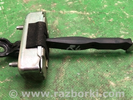 ФОТО Ограничитель двери для Toyota Camry 50 XV55 (04.2014-07.2018)  Киев