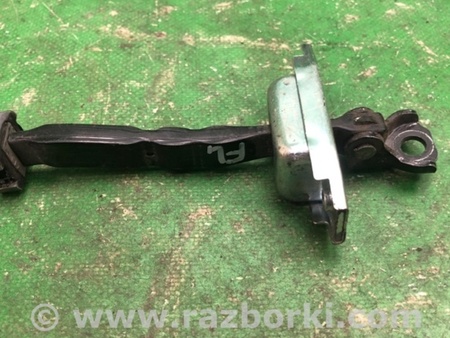 ФОТО Ограничитель двери для Toyota Camry 50 XV55 (04.2014-07.2018)  Киев