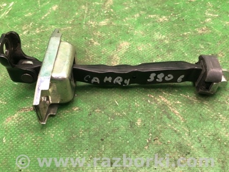 ФОТО Ограничитель двери для Toyota Camry 50 XV55 (04.2014-07.2018)  Киев