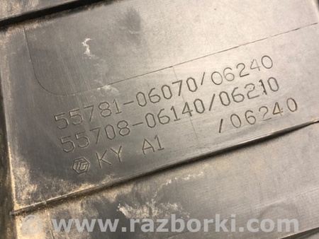ФОТО Пластик под лобовое стекло (Жабо) для Toyota Camry 50 XV55 (04.2014-07.2018)  Киев