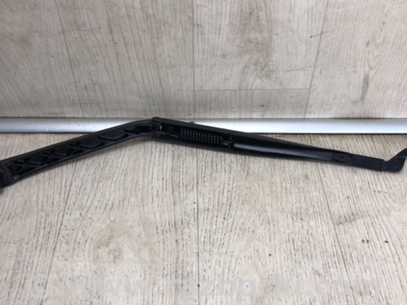 ФОТО Поводок дворника для Toyota Camry 50 XV55 (04.2014-07.2018)  Киев