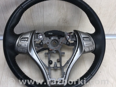 ФОТО Руль для Nissan Altima L33 Киев