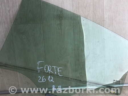 ФОТО Стекло двери для KIA Forte YD (2012-) Киев