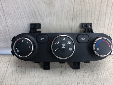 ФОТО Блок управления печкой для KIA Forte YD (2012-) Киев
