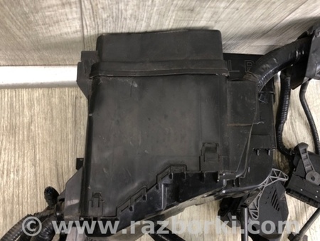 ФОТО Блок предохранителей для Toyota RAV-4 (15-18) Киев