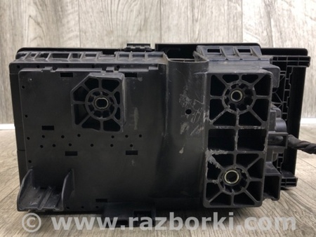 ФОТО Блок предохранителей для Jeep Cherokee (2014-) Киев