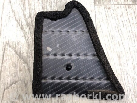 ФОТО Дефлектор радиатора для Toyota RAV-4 (15-18) Киев