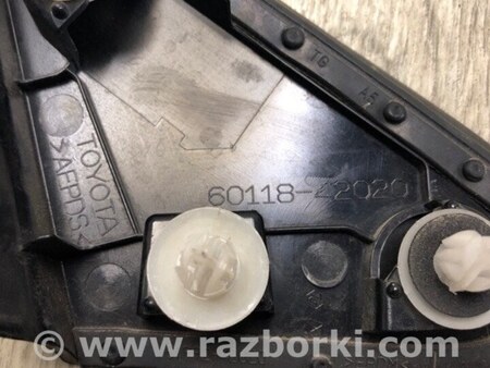 ФОТО Накладка двери для Toyota RAV-4 (15-18) Киев