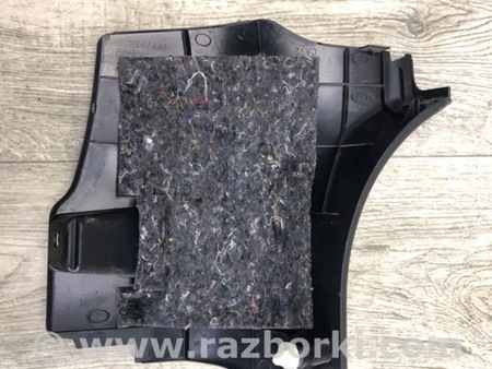 ФОТО Накладка на стойку кузова для Toyota RAV-4 (15-18) Киев