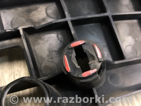 ФОТО Кронштейн бампера переднего для Toyota RAV-4 (15-18) Киев