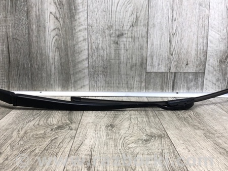 ФОТО Поводок дворника для Toyota RAV-4 (15-18) Киев
