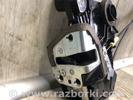 ФОТО Замок двери для Toyota RAV-4 (15-18) Киев
